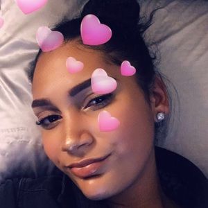 Meet your Posher, Ashlee